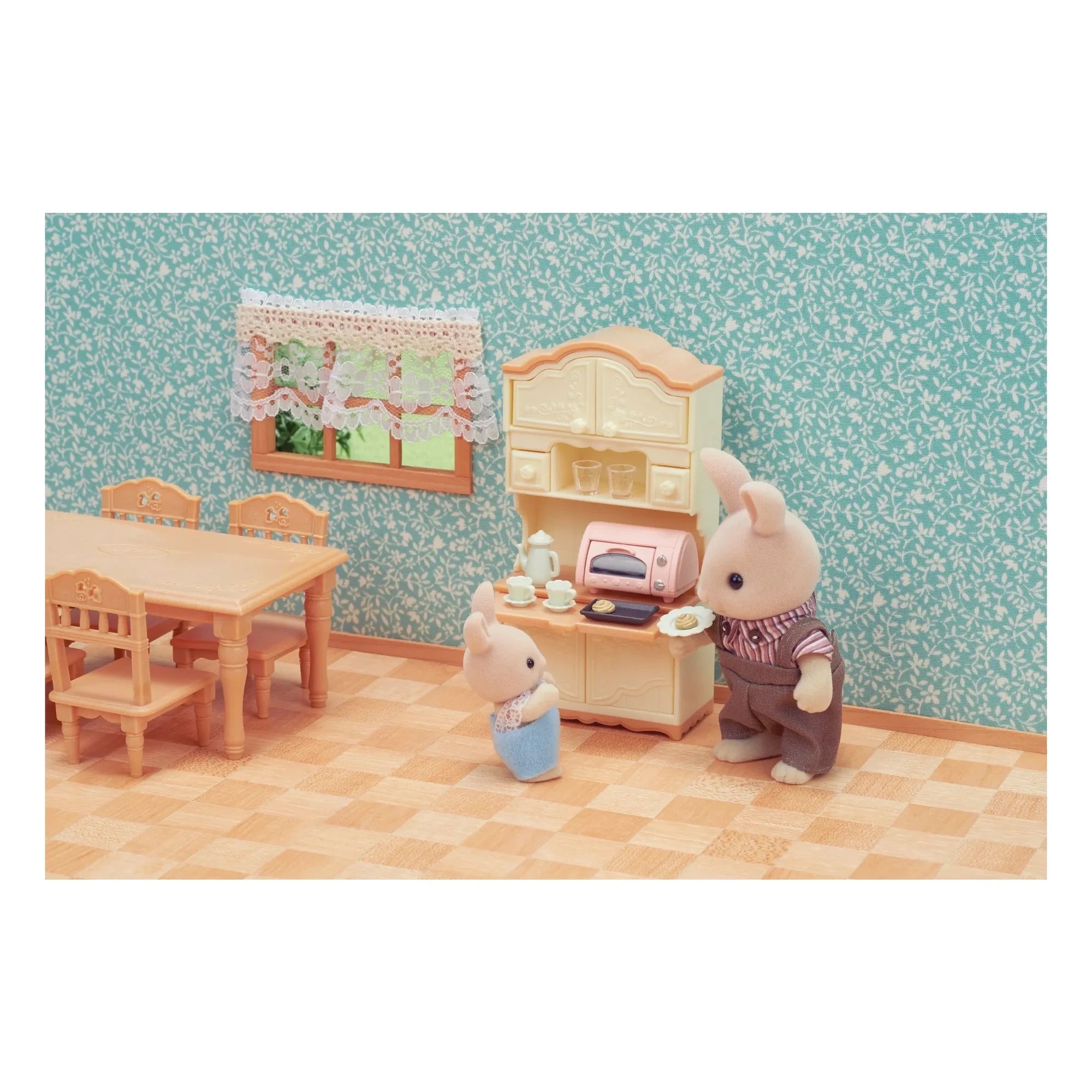 Sylvanian Families - Dining Room