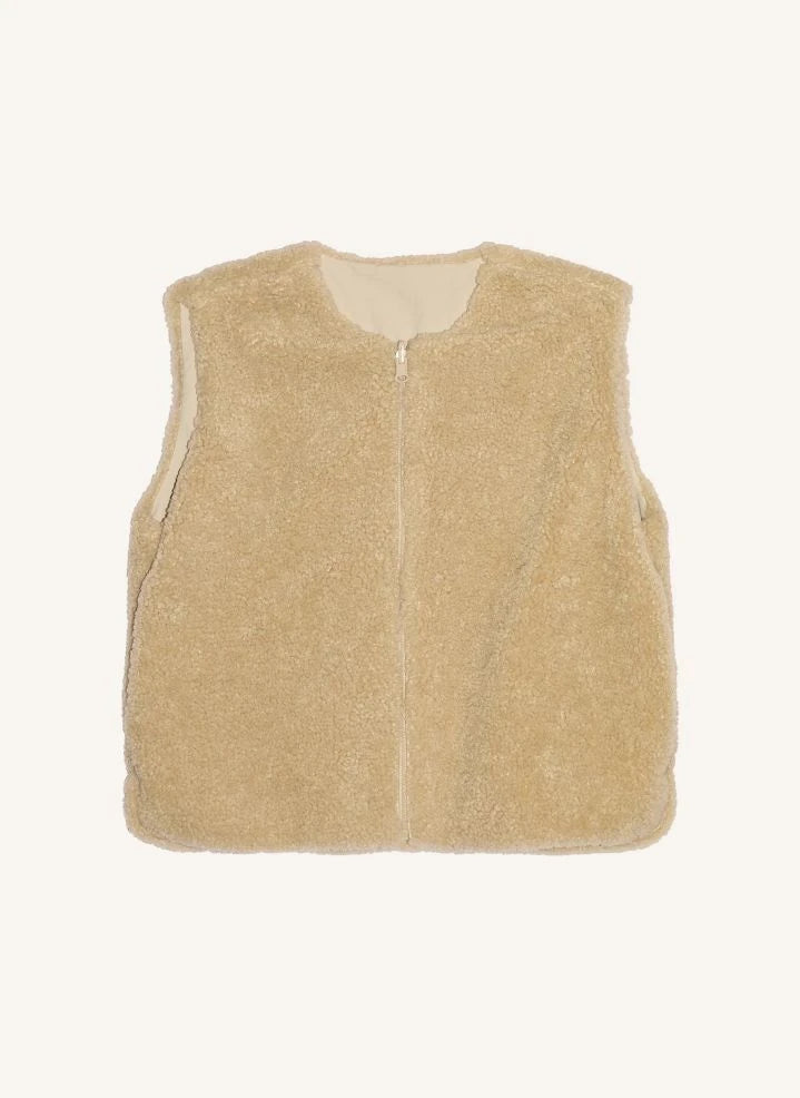 Smallable Kid - Jude Sleeveless Sherpa Jacket | Beige