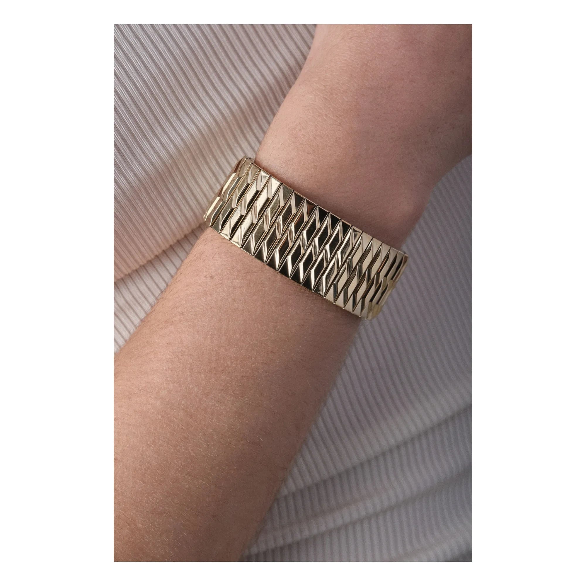 Sigal - SIG 22 Bracelet | Gold