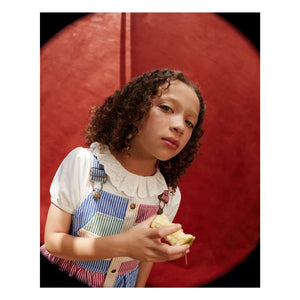 Goldie + Ace - Flounce neck T-shirt | White