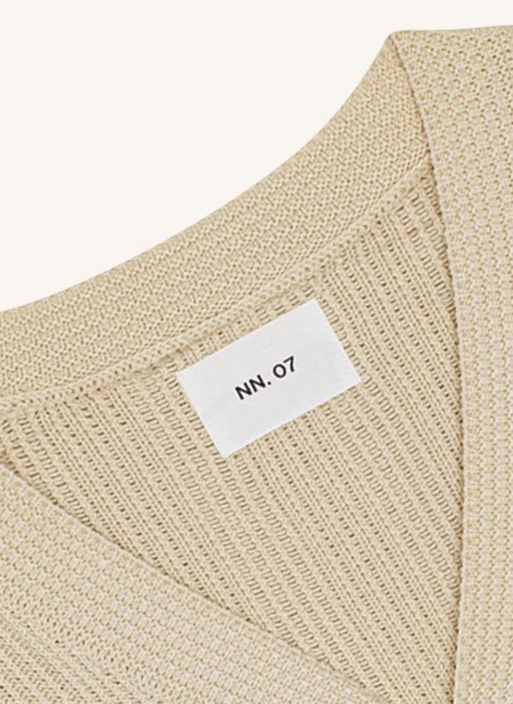 NN.07 - 6600 Organic Cotton Sleeveless Knitted Vest | Ecru