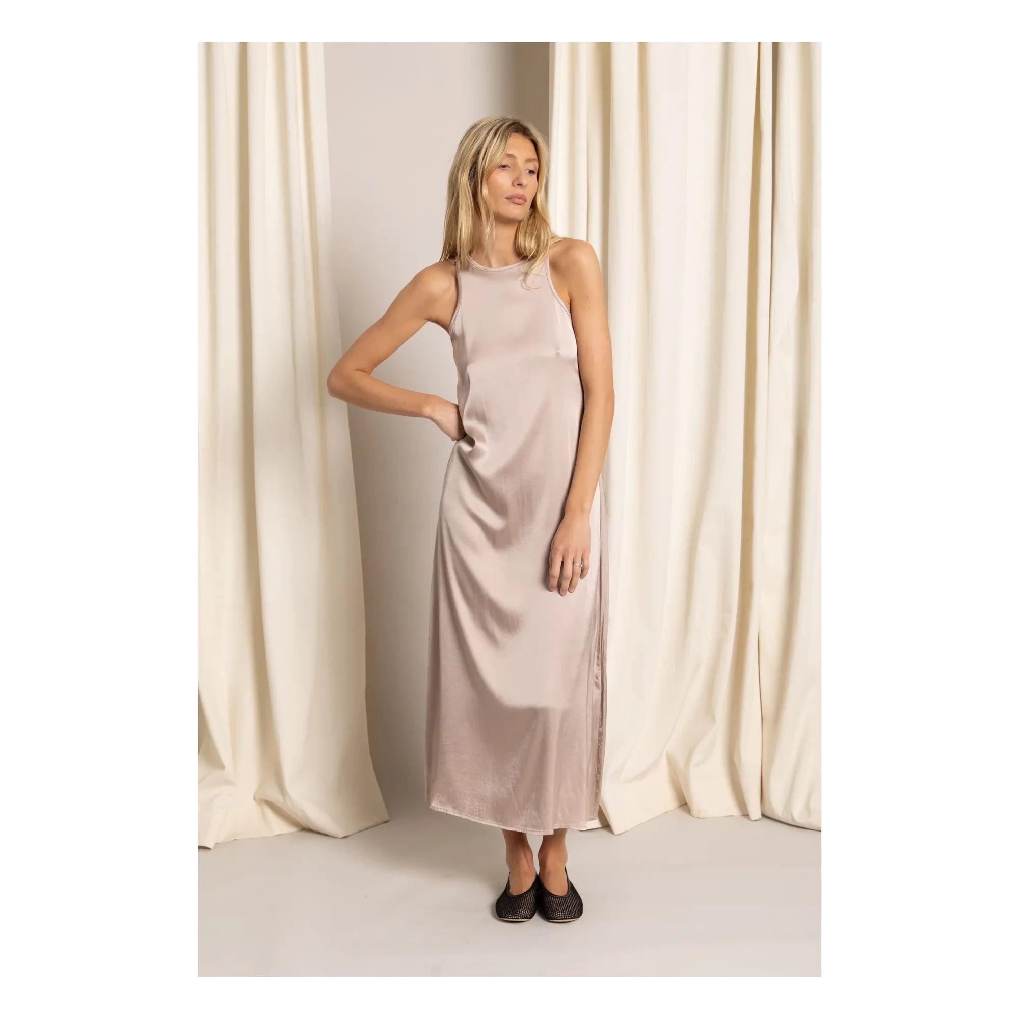Smallable Woman - Zelie Satin Dress | Beige Pink