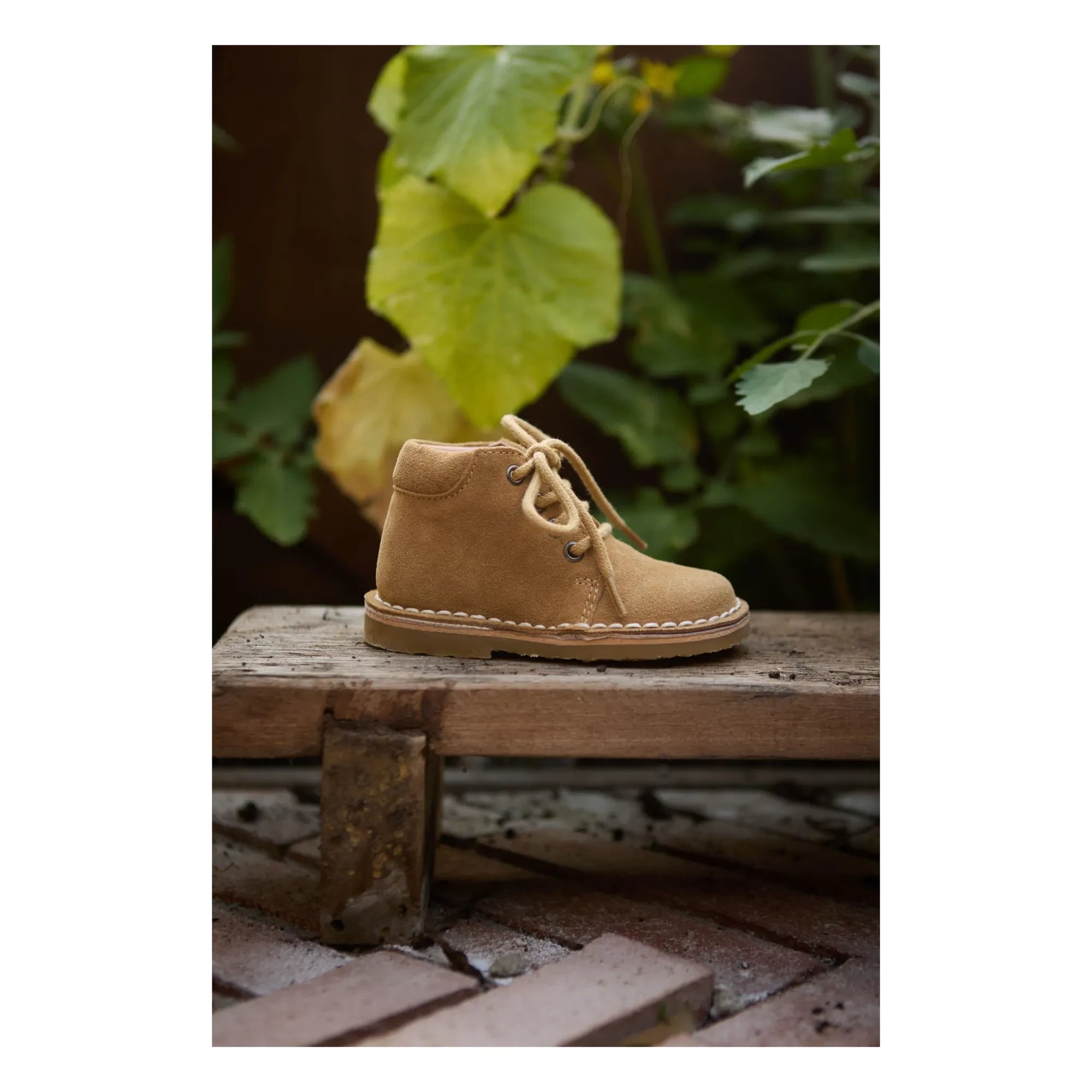 Petit Nord - Classic Lace-Up Boots | Beige