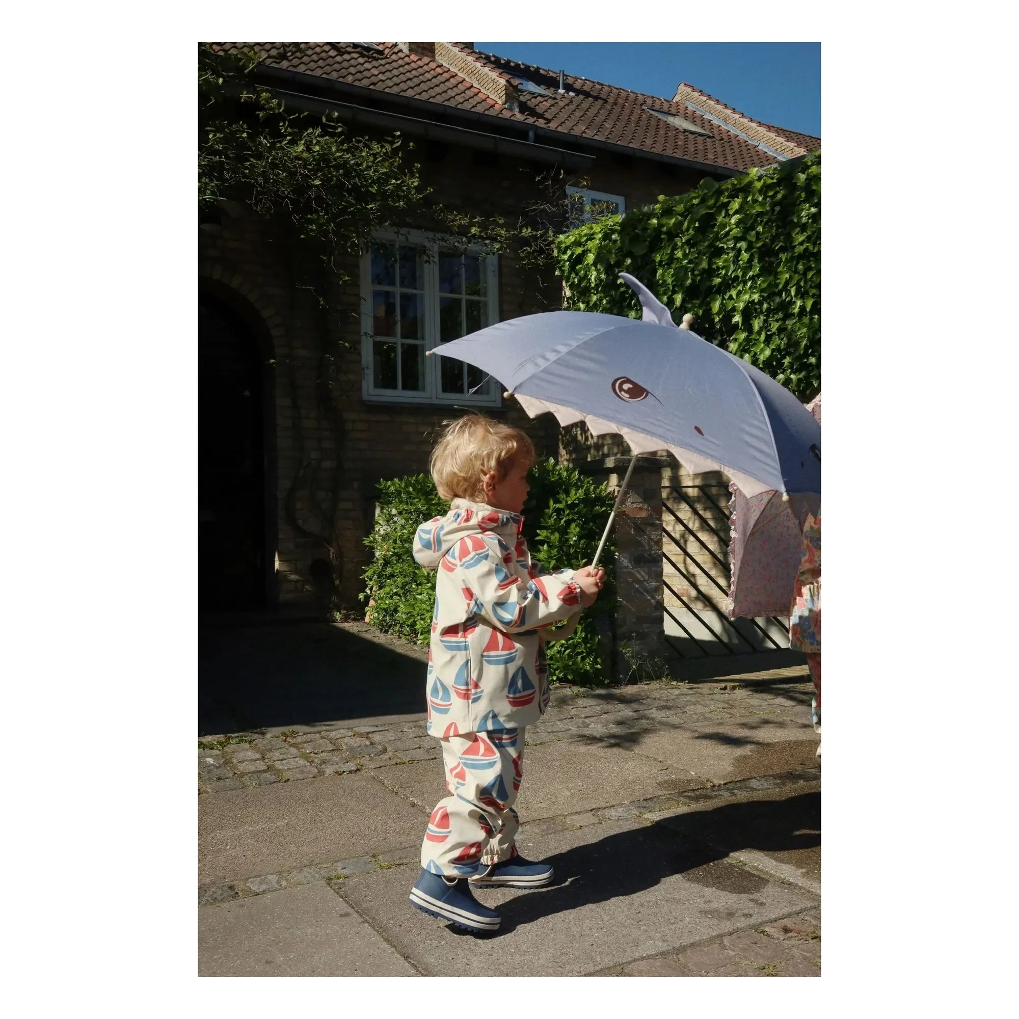 Konges Sløjd - Shark Umbrella | Gray