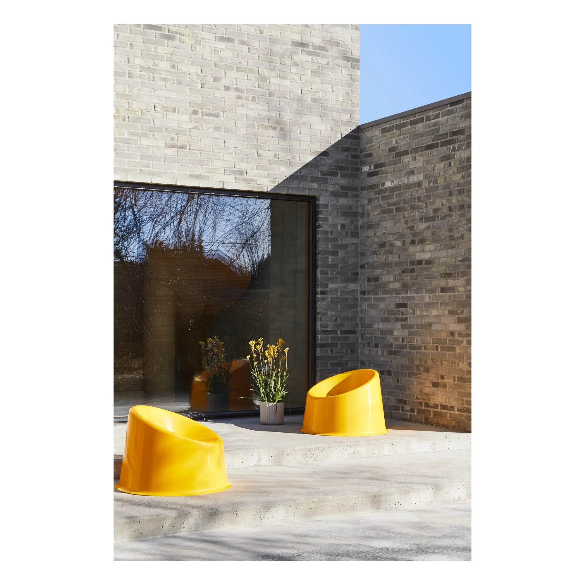 Verpan - Panto Pop Outdoor Lounge Chair | Yellow
