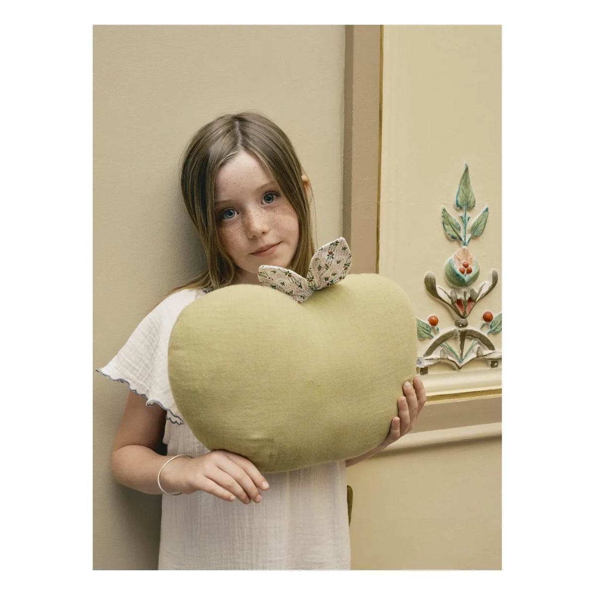 Editions Aimable - Pomme Ferdinand cushion | Pistachio green