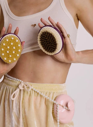 La Bonne Brosse - The Talm Body Brush x La Bonne Brosse No. 01 - For Sensitive Skin | Aubergine