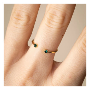 April Please - Jonathan Ring | Emerald Green