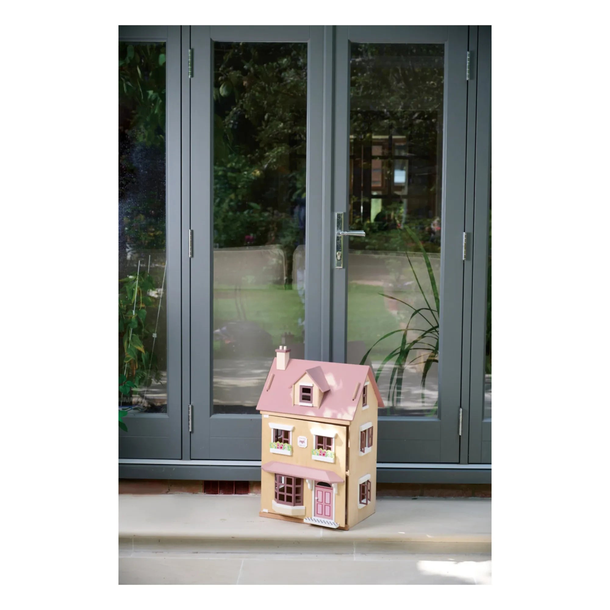 Tender Leaf Toys - Wooden Villa