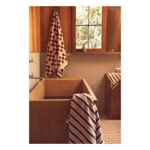 Baina - Busby bath towel | Terracotta