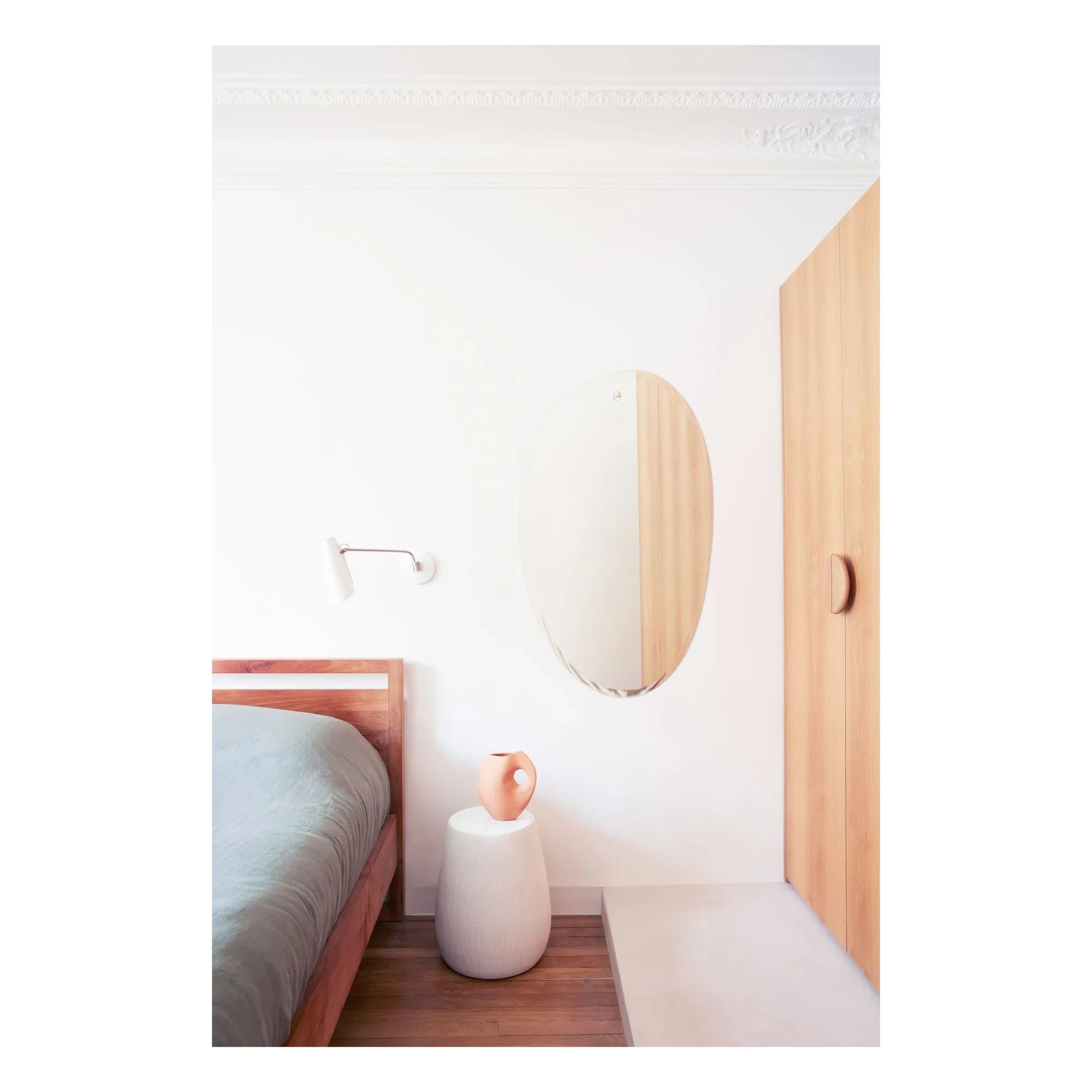 M Nuance - Extra Flat Grooved Oval Mirror - 60x100 cm