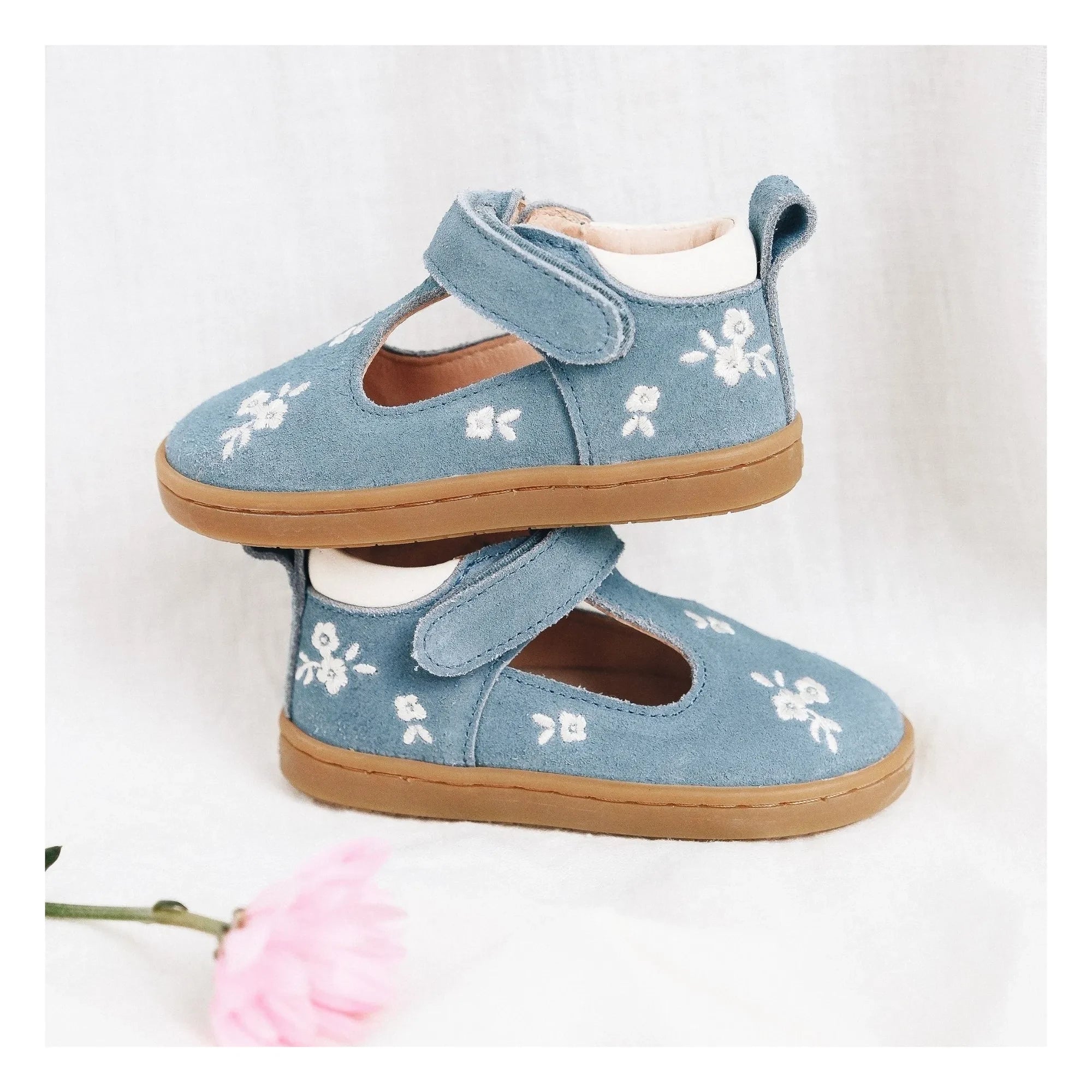Lazare - Embroidered Pia Etoile Flower Suede Baby Shoes | Denim Blue