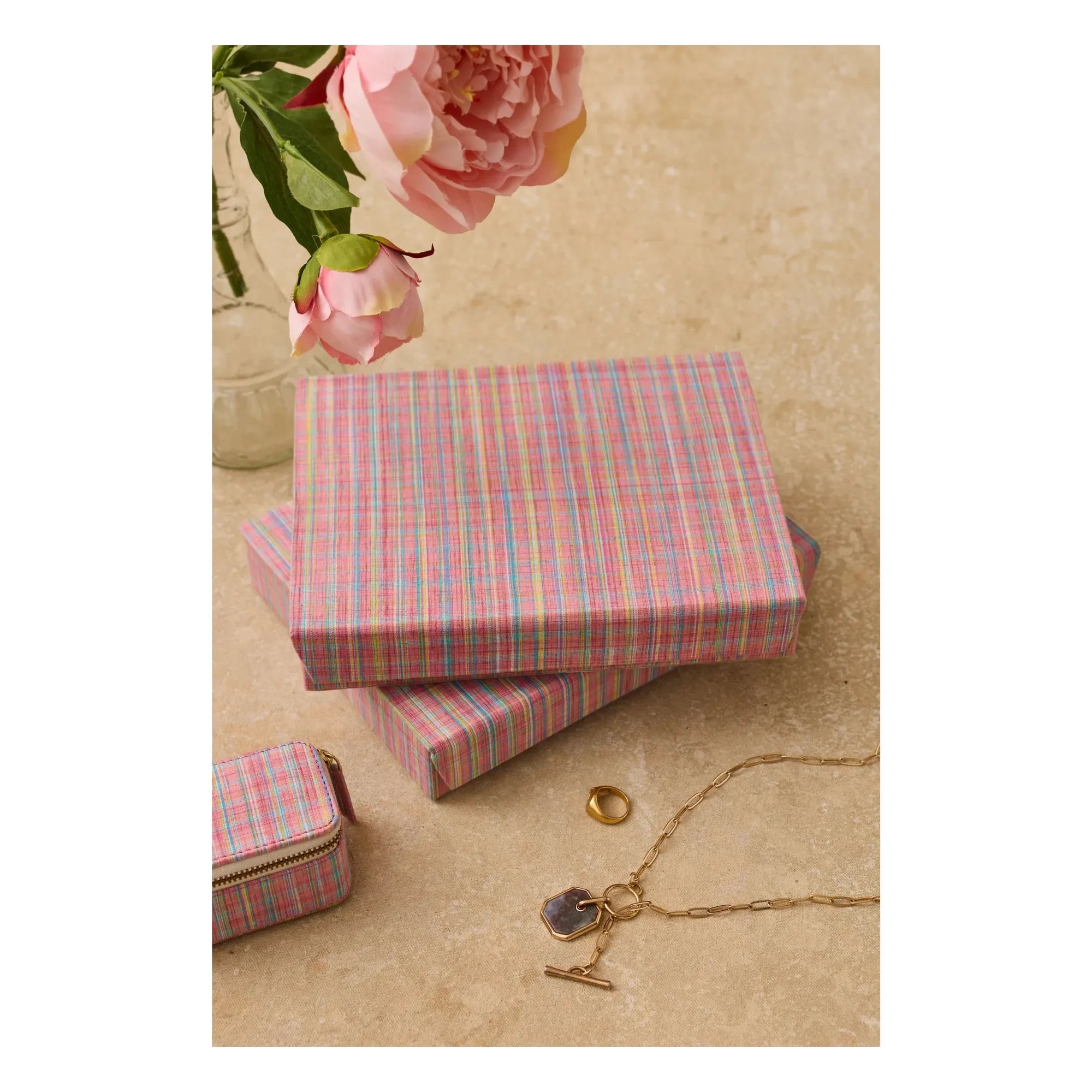 Louise Misha - Soumaa Jewelry Box | Pink