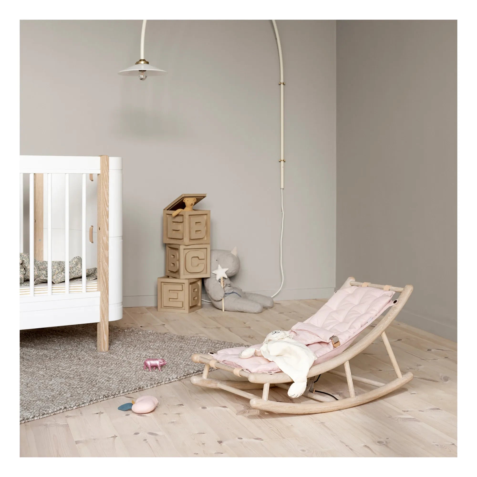 Oliver Furniture - Pembe Bebek Sallanan Koltuk Minderi