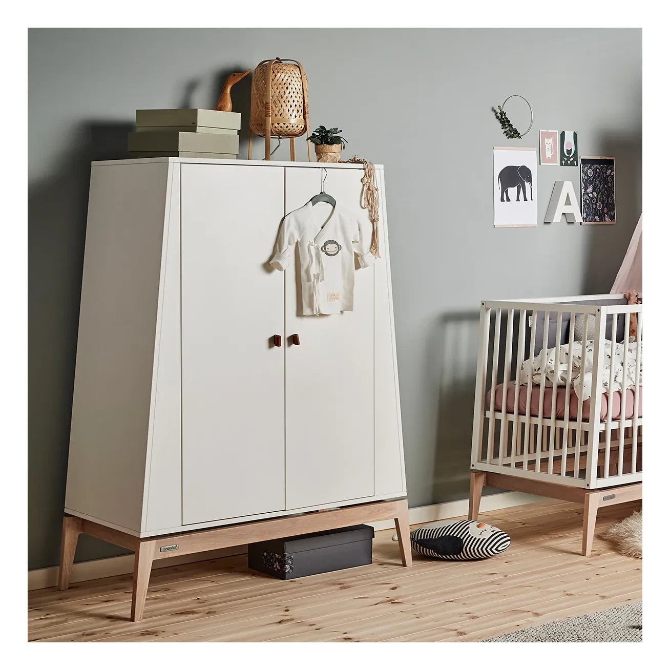 Leander - Luna Small Oak Wardrobe - 2 Doors | White