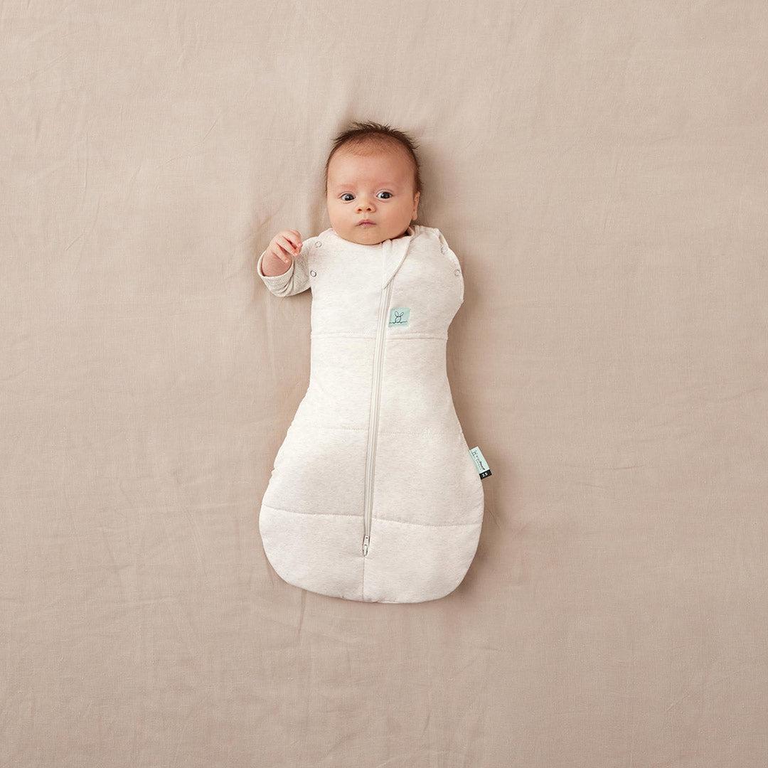 ergoPouch Organic Winter Cocoon Swaddle Sleeping Bag - 2.5 TOG - Oatmeal-Sleepsack Swaddles-Oatmeal-0-3m | Natural Baby Shower