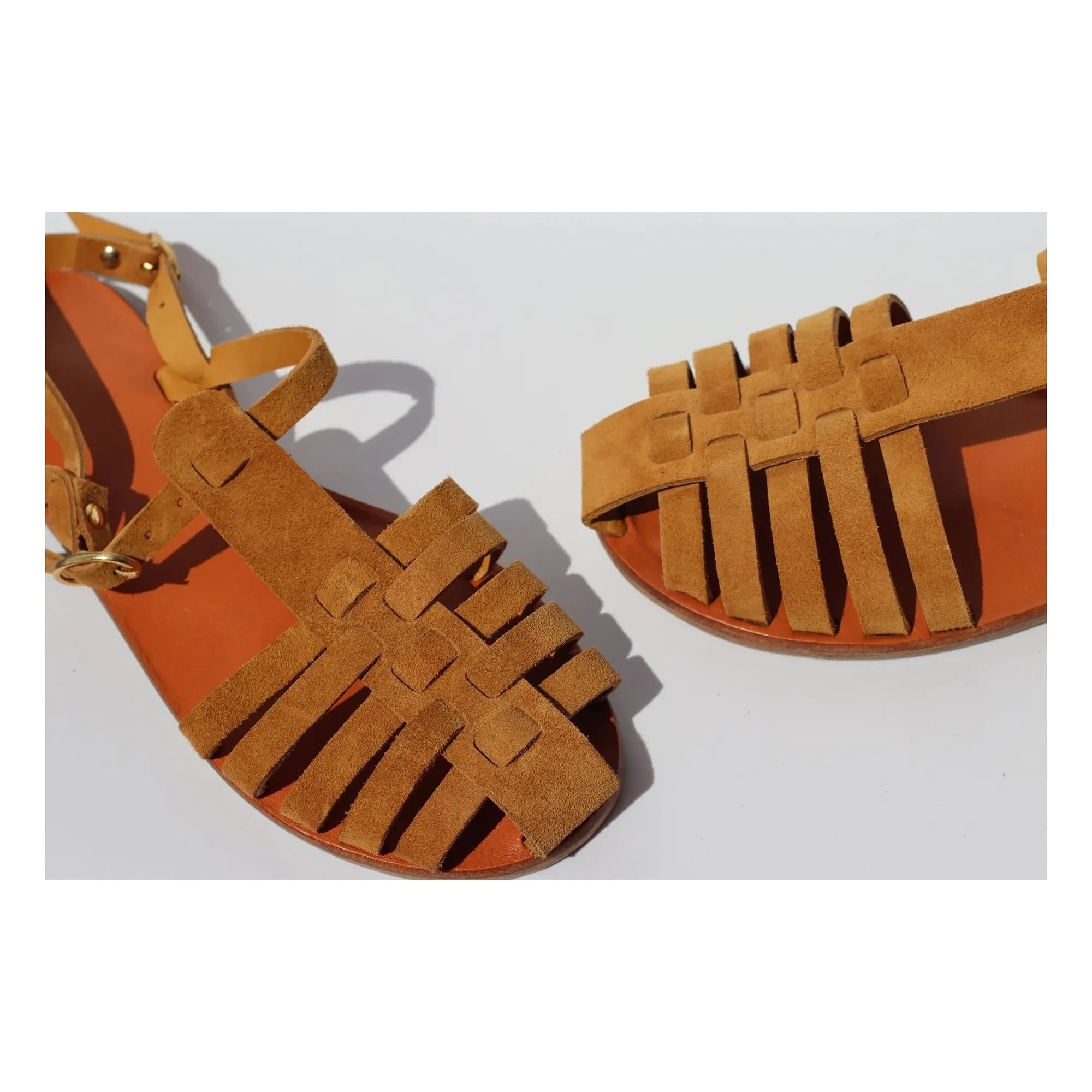 Mama Praïa - Fisherman Suede Sandals | Camel