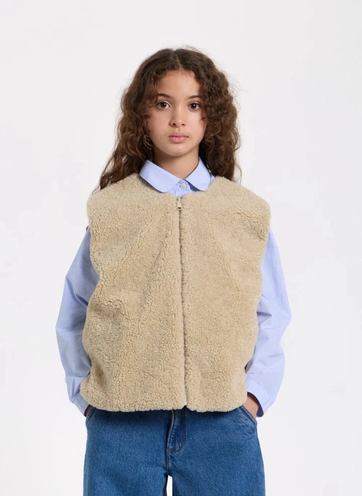 Smallable Kid - Jude Sleeveless Sherpa Jacket | Beige
