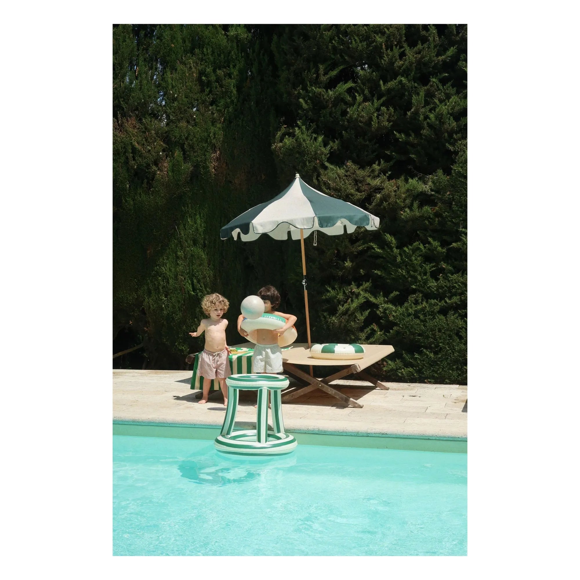 Konges Sløjd - Inflatable Basketball Hoop | Green