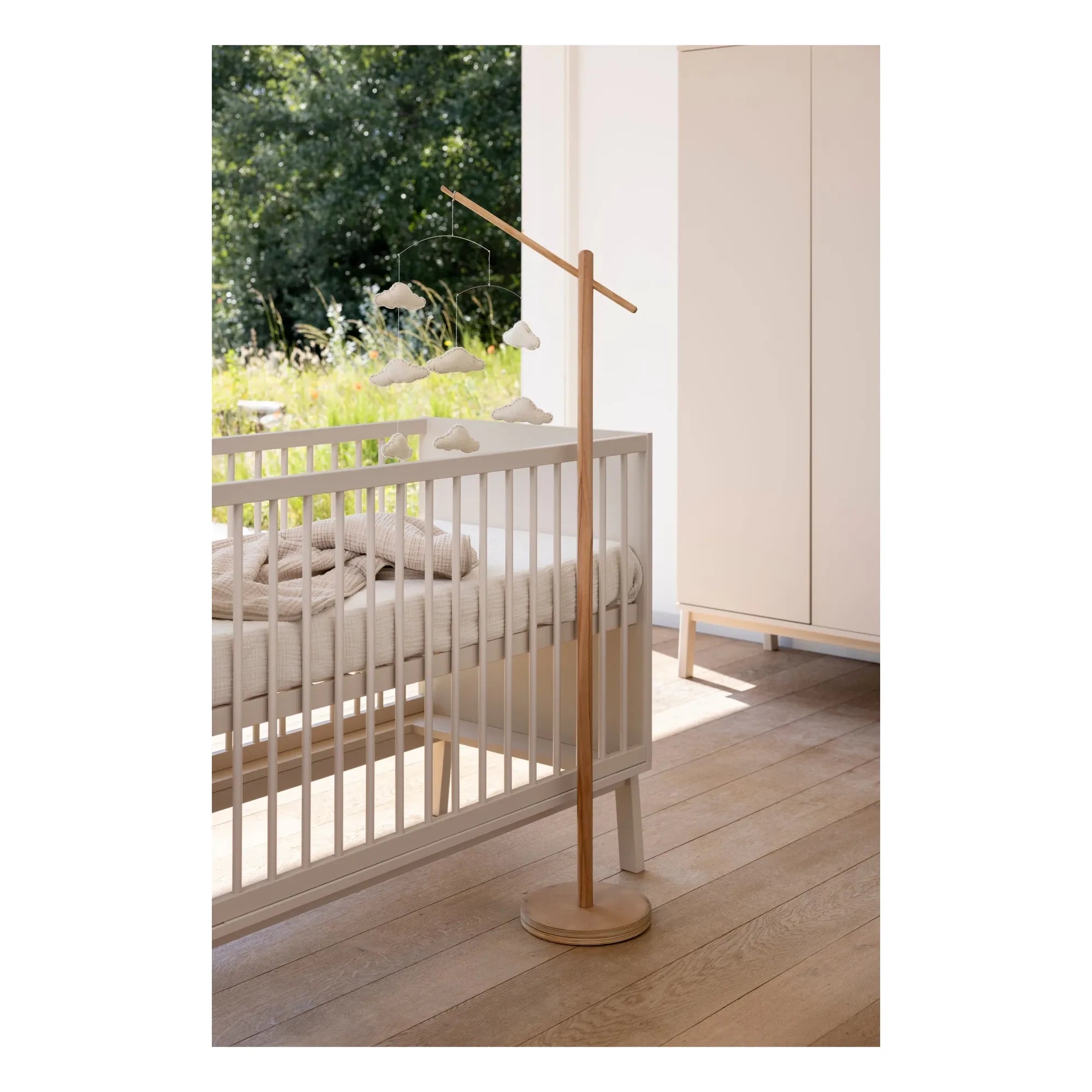 Quax - Mobile stand | Beech wood