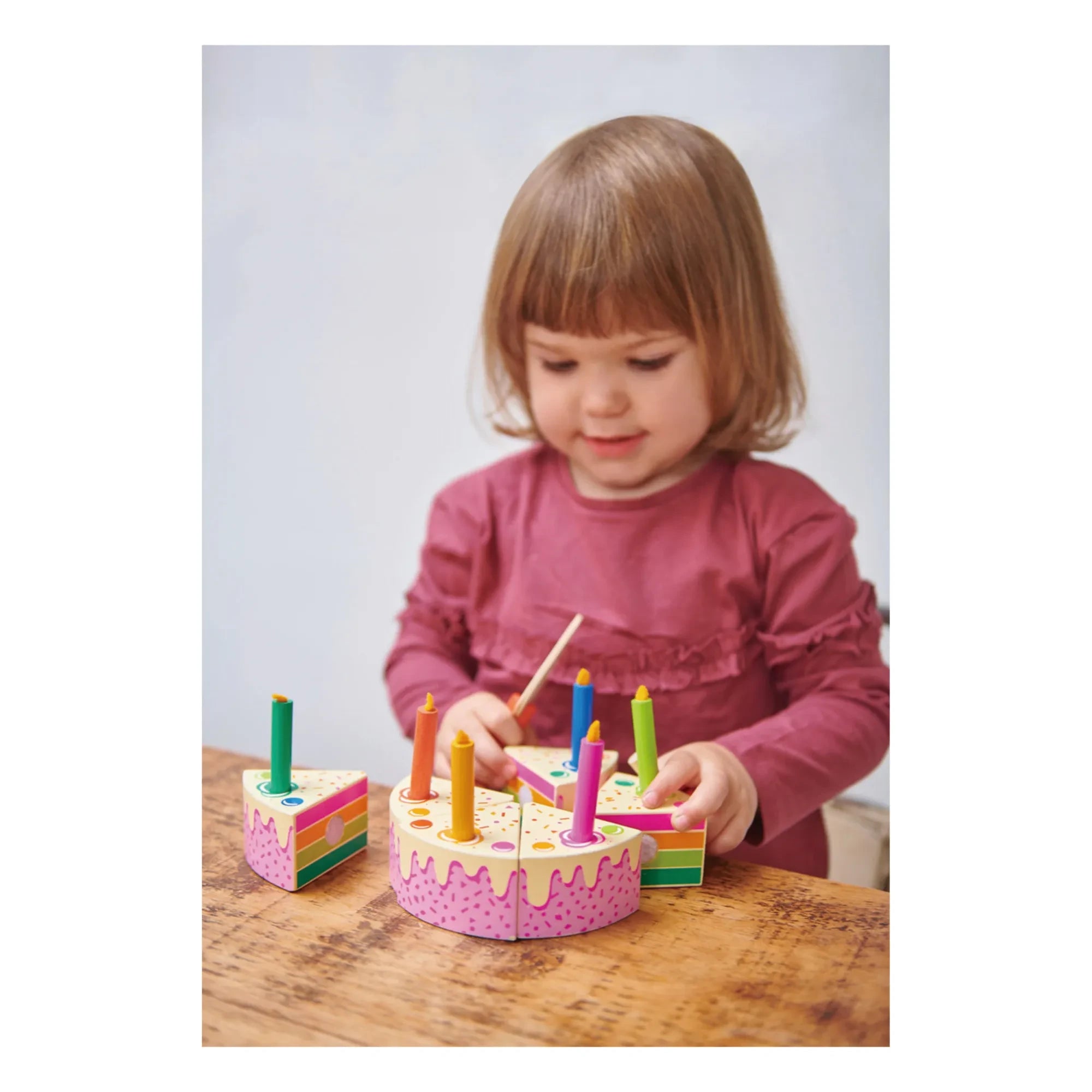 Tender Leaf Toys - Ahşap Gökkuşağı Doğum Günü Pastası