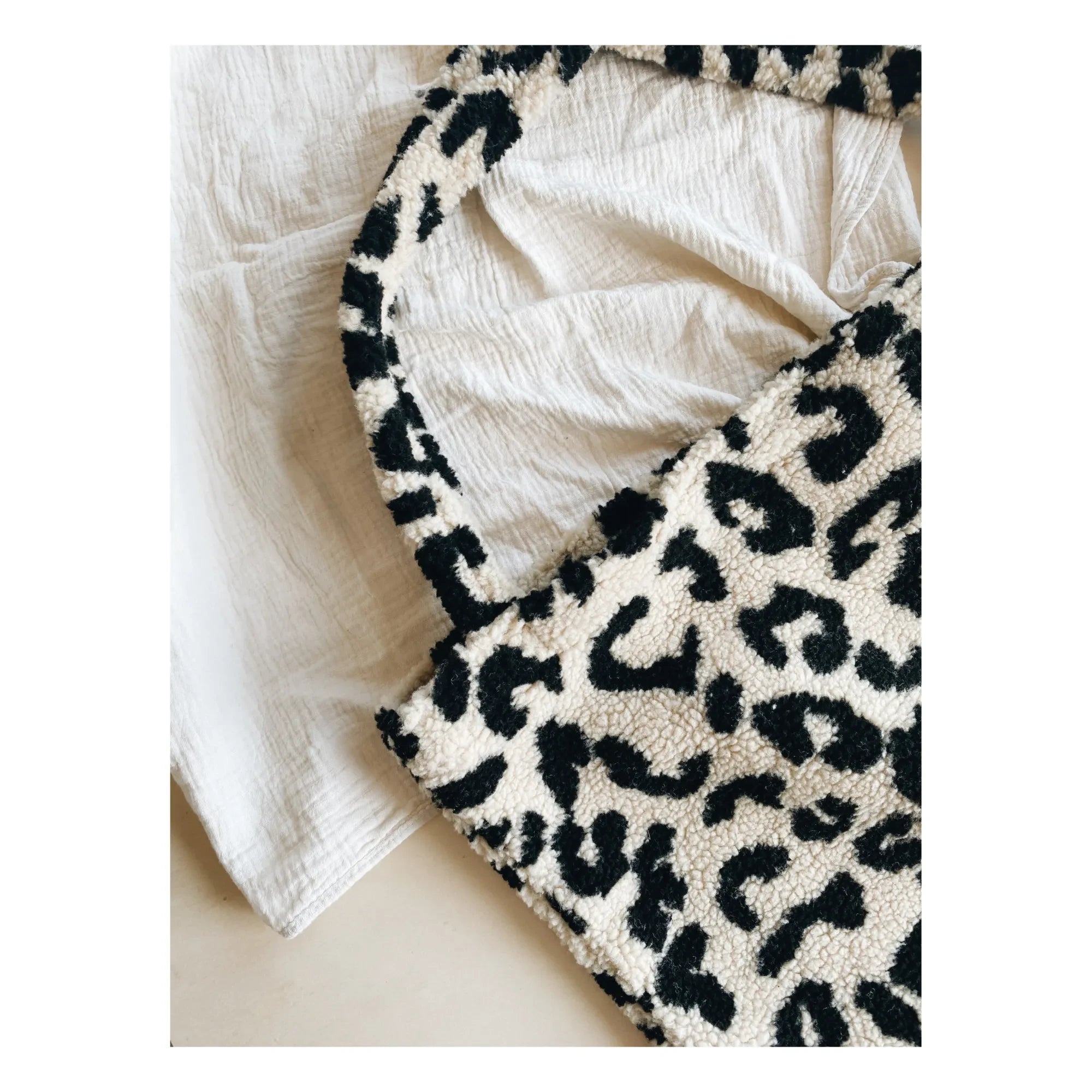 Studio Noos - Candle Bag | Leopard