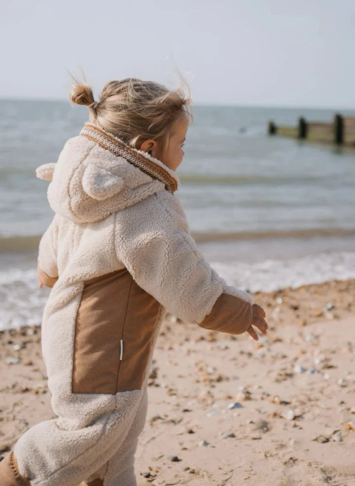 Töastie - Cloud Sherpa Waterproof Jacket Made from Recycled Fibers | Sand