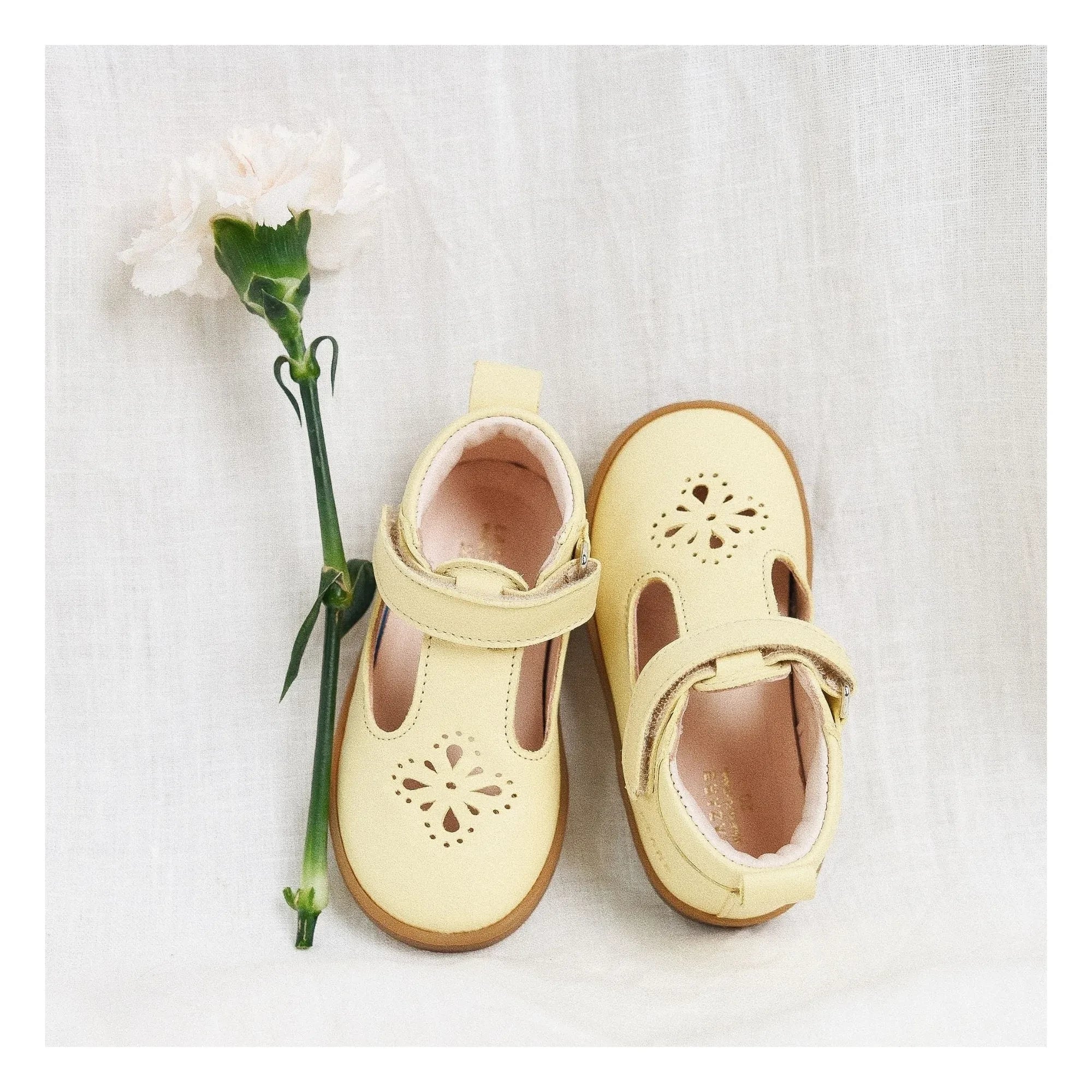 Lazare - Babies Pia Etoile | Light Yellow
