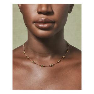 Tityaravy - Sriphala Zoisite and Garnet Necklace | Green