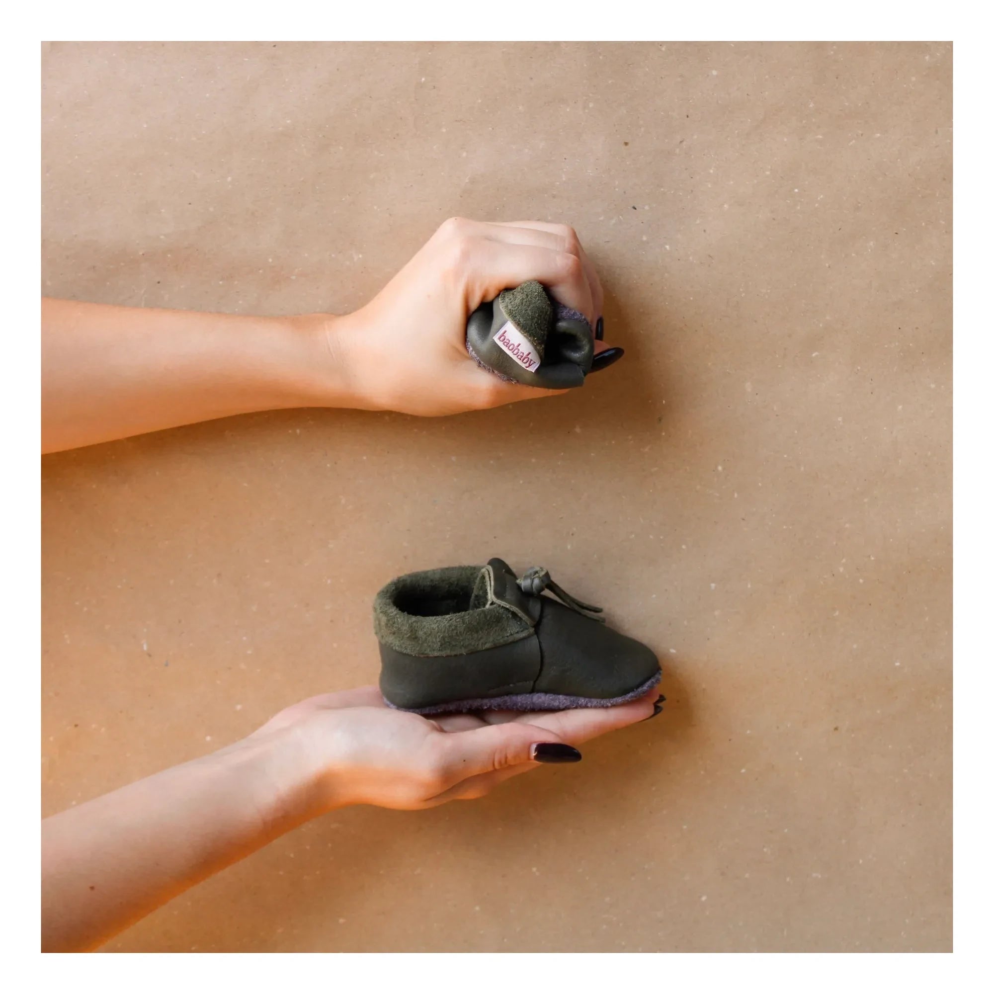 Baobaby - Leather Sandals | Chrome Green