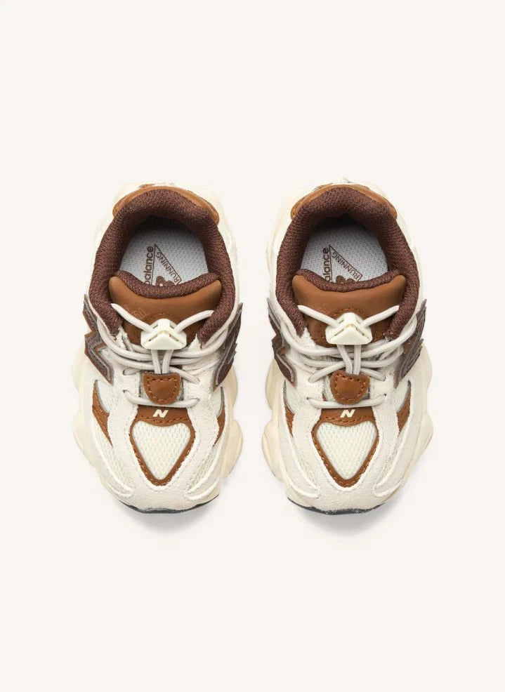 New Balance - Elasticated Dantelli Spor Ayakkabılar 9060 | Kahverengi