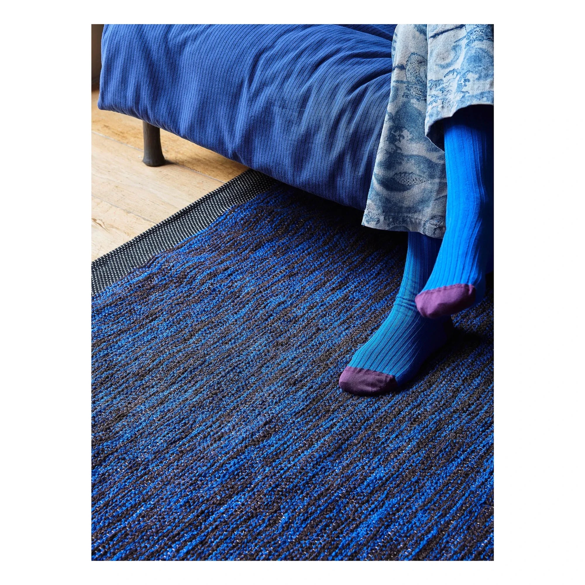 La cerise sur le gâteau - Felt recycled cotton rug | Blue
