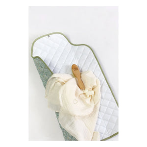 Barnabé aime le café - Andrea travel changing mat | Sage