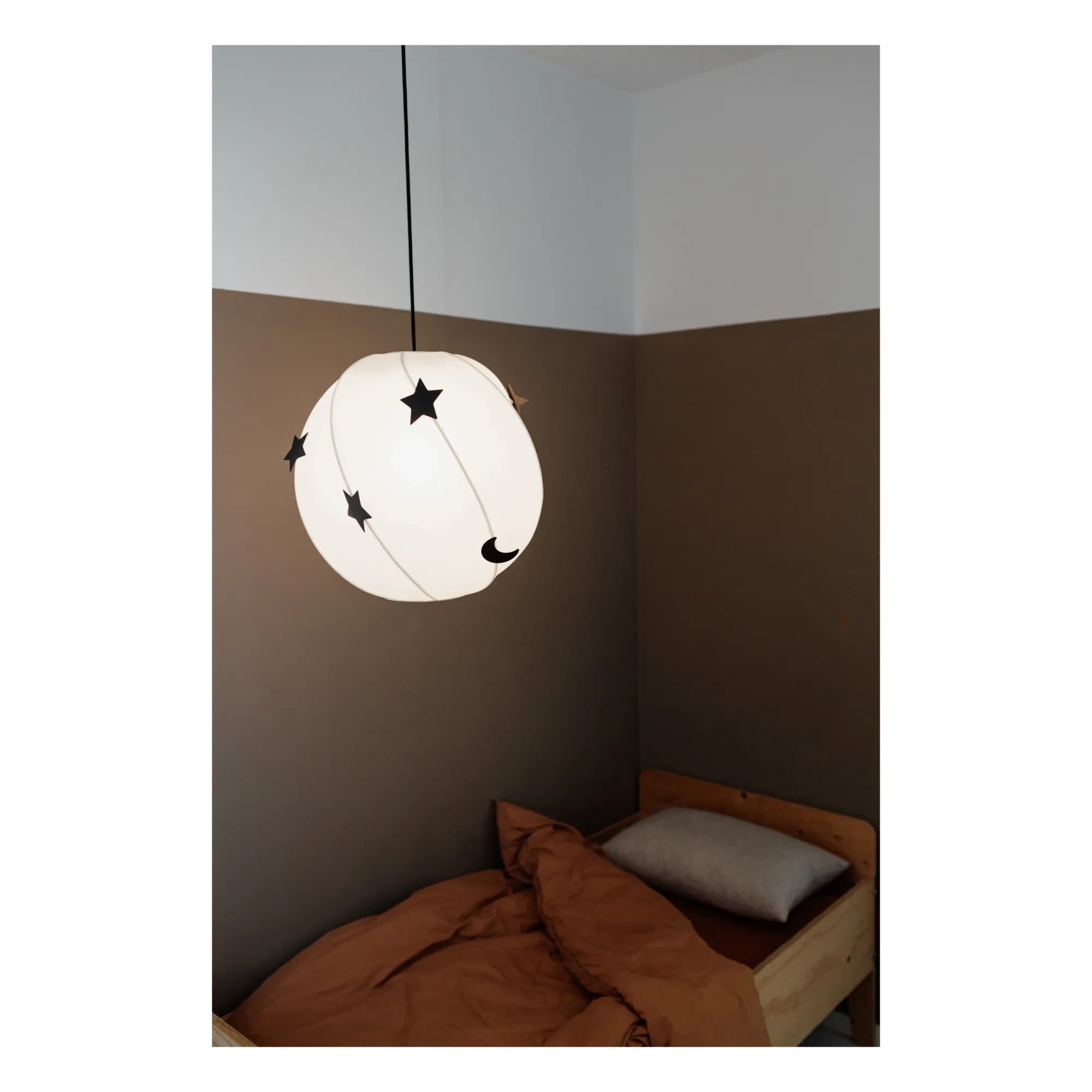 Nofred - Twirly Pendant Lamp | White