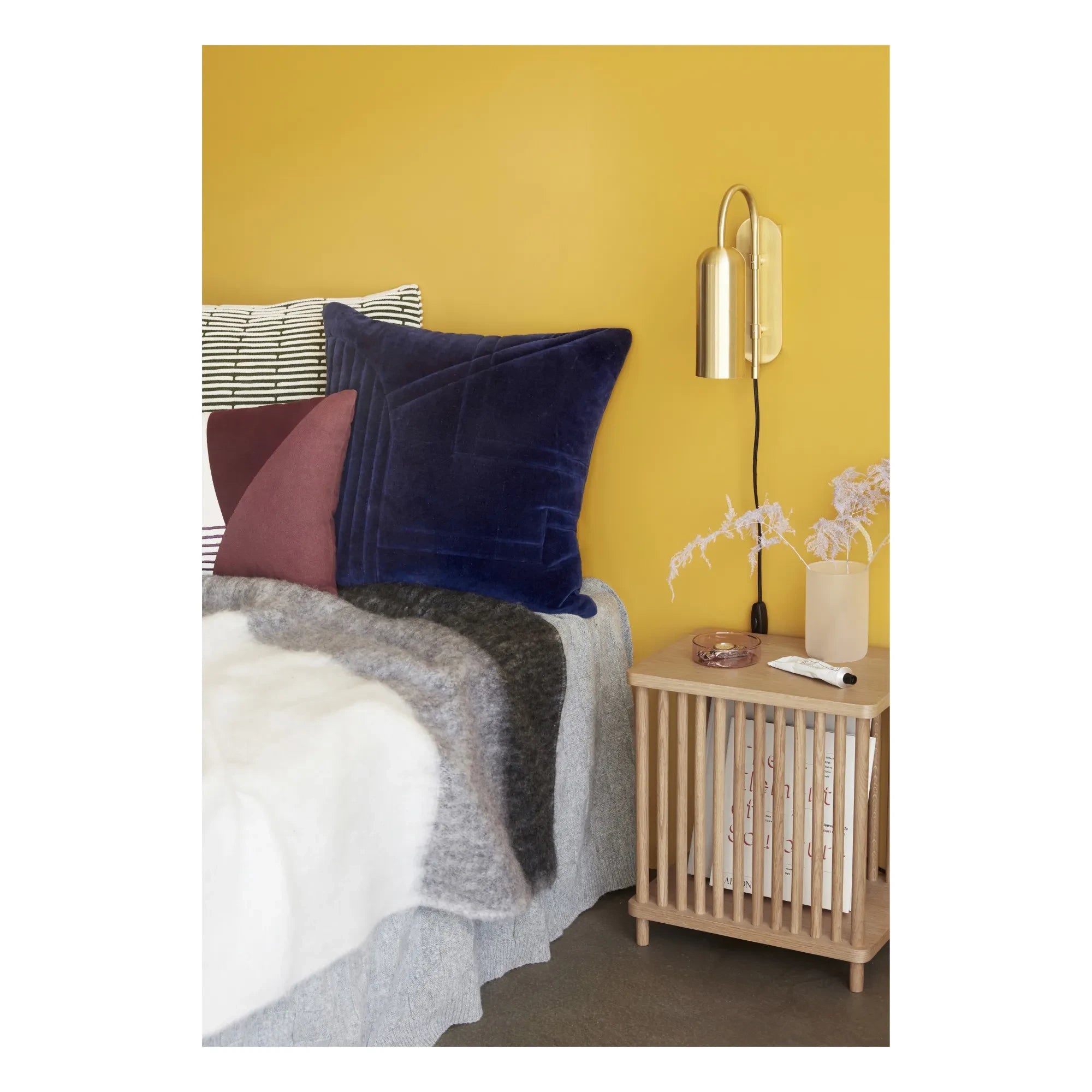 Hübsch - Wall Lamp | Brass