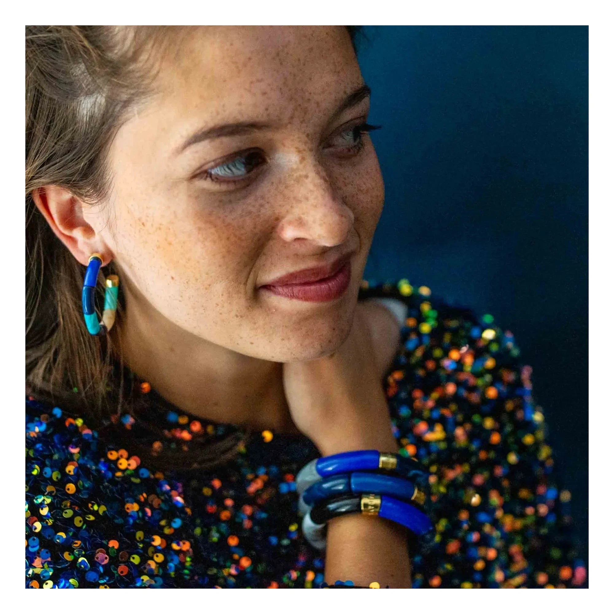 Parabaya - Personalized Bola Earrings | Blue