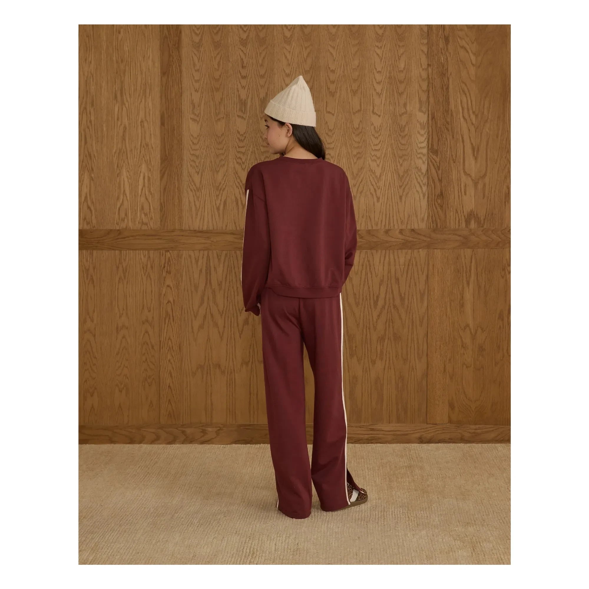 Rylee + Cru - Trim Sweatshirt | Burgundy