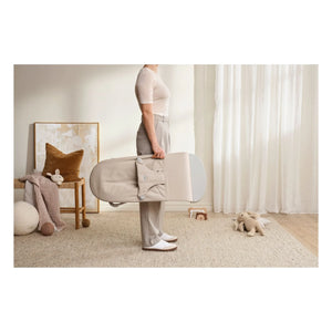 BabyBjörn - Bliss lounger in variegated woven jersey | Beige
