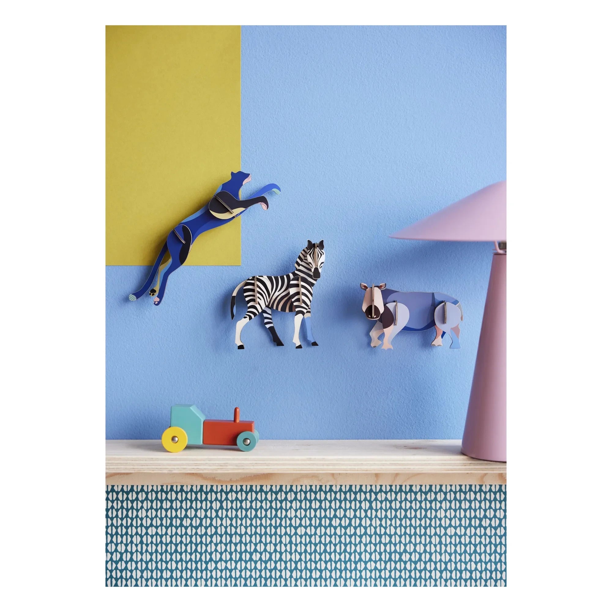 Studio Roof - Giraffe wall decoration