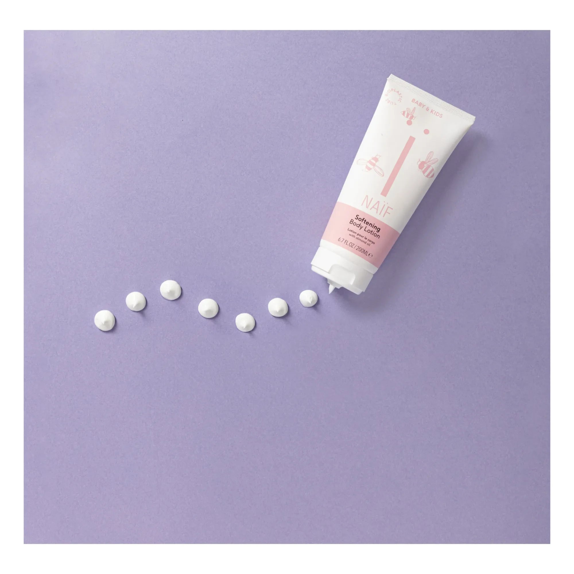 Naïf Natural Skincare - Moisturizing Body Lotion