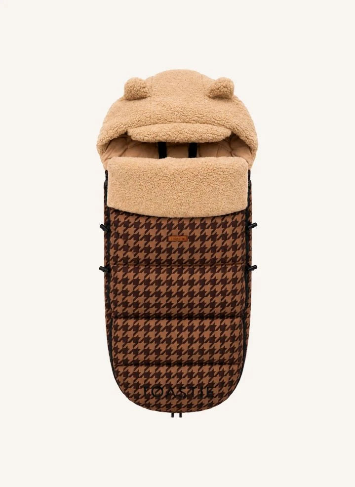 Töastie - Houndstooth Pattern Slippers Made from Recycled Fibers | Brown