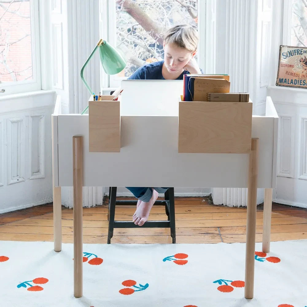 Oeuf NYC - Brooklyn Desk
