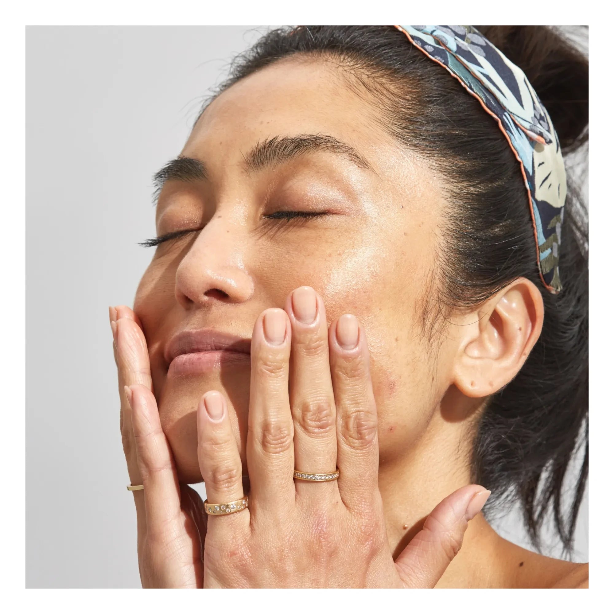 Pai Skincare - The Impossible Glow Illuminating Drops - Rose Gold