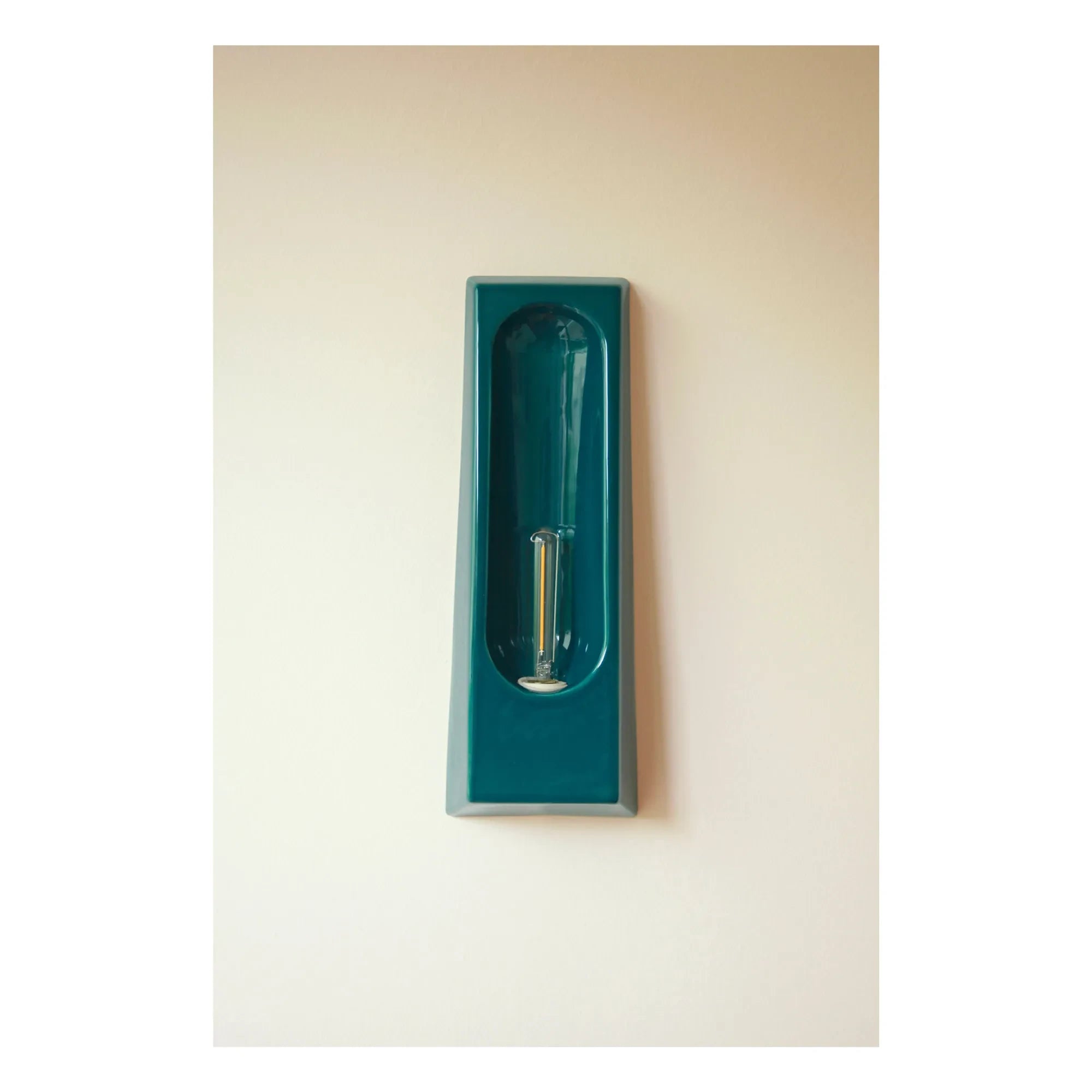 Violaine d'Harcourt - Alcove Wall Lamp | Blue