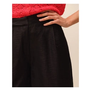 Nitah - Myriam Bermuda Shorts | Black