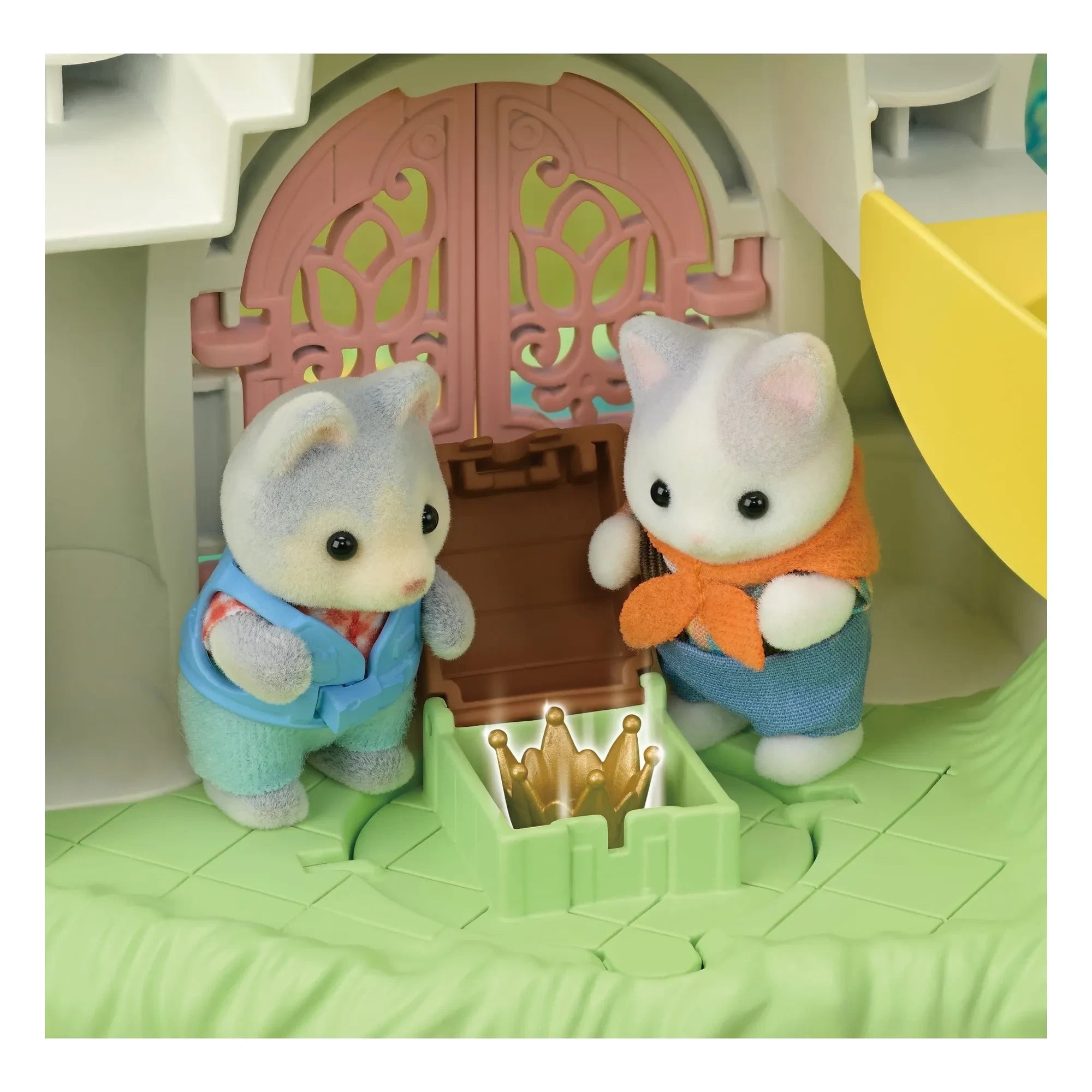 Sylvanian Families - Secret Forest Waterfall