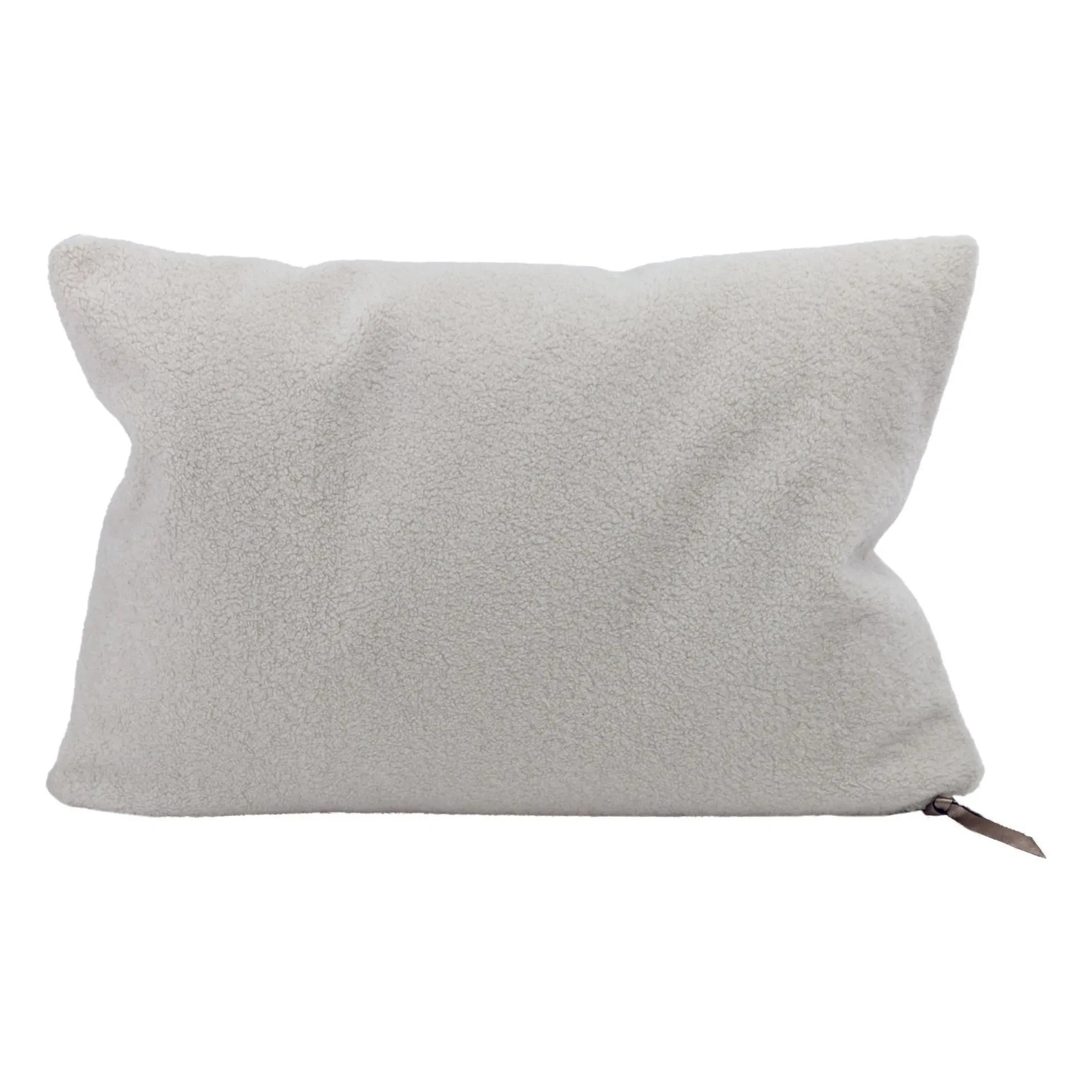 Maison de Vacances - Vice Versa Bouclette Teddy Pillow | Off-White