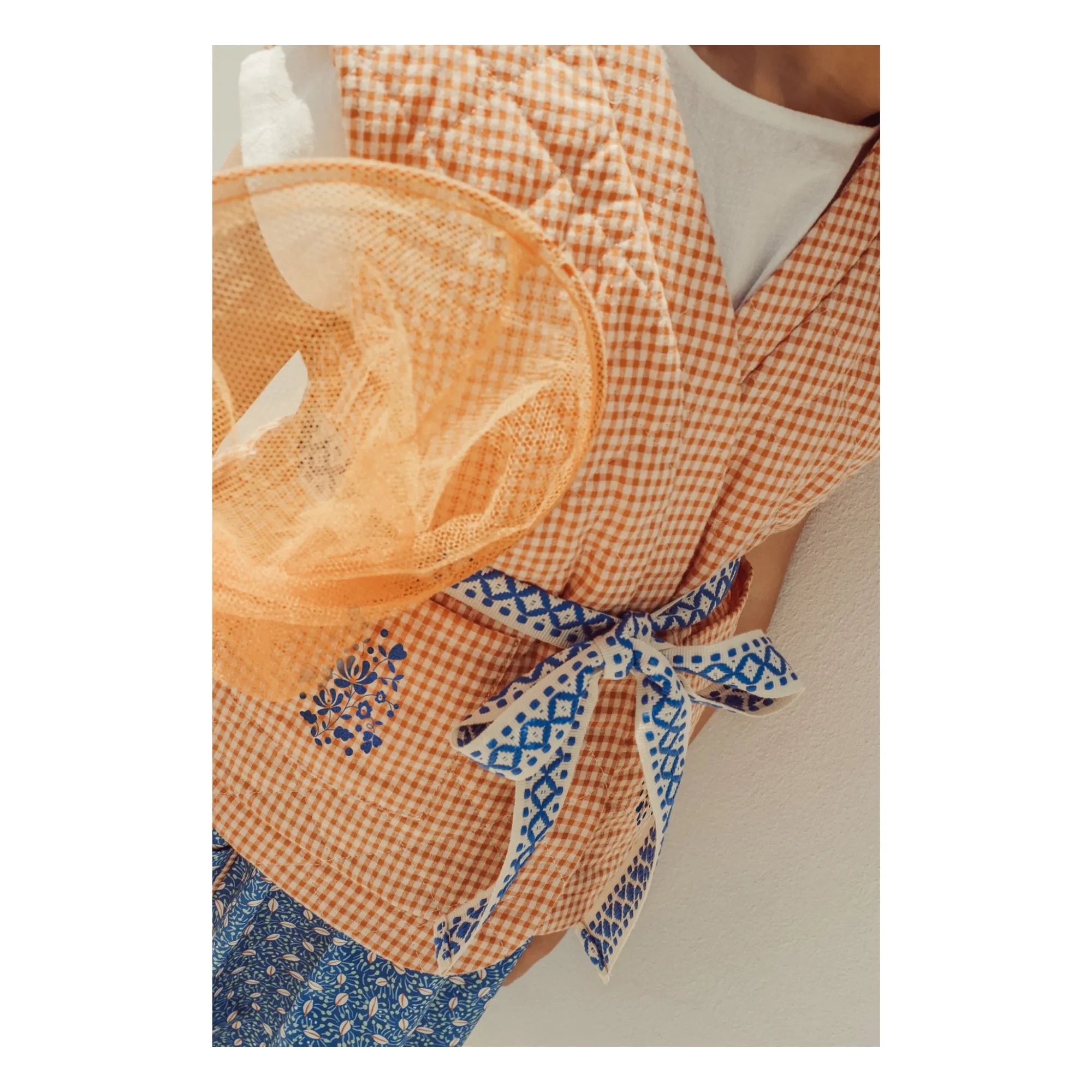 THE LiTTLE POETS - Pablo Carreaux Organic Cotton Sleeveless Embroidered Jacket | Apricot