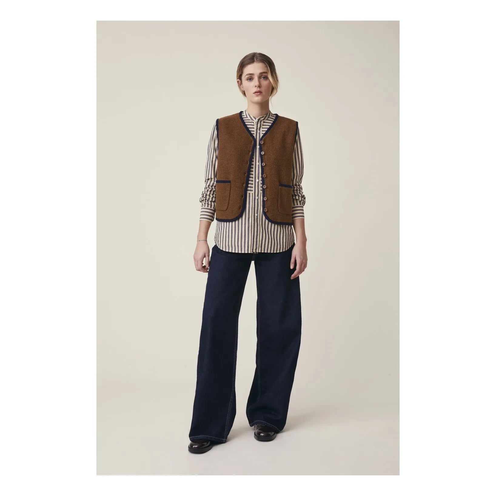 Moismont - Angèle Hırka No. 232, Merinos Yünü | Kahverengi