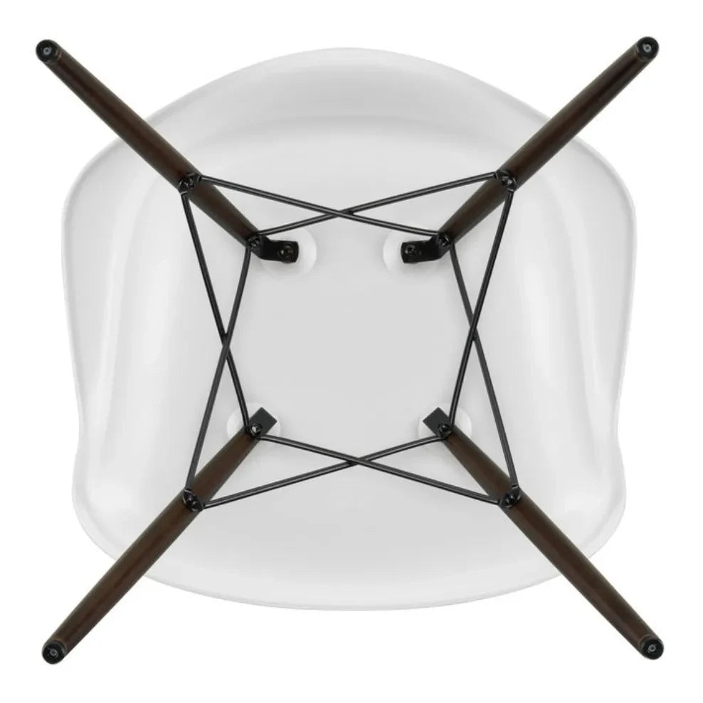 Vitra - DAW Chair - Beechwood Base - Charles & Ray Eames | White